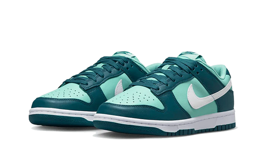 Nike Dunk Low Geode Teal (W) - Prism Hype Nike Dunk Low (W) Nike Dunk Low Geode Teal (W) Nike Dunk Low