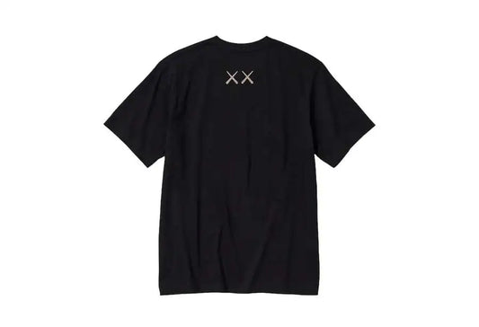 KAWS x Uniqlo UT GRAPHIC T-SHIRT Black (FW23) - Prism Hype KAWS KAWS x Uniqlo UT GRAPHIC T-SHIRT Black (FW23) KAWS