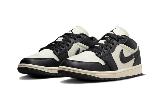 Air Jordan 1 Low SE Vintage Panda (W) - Prism Hype Air Jordan 1 Low SE Air Jordan 1 Low SE Vintage Panda (W) Air Jordan 1 Low