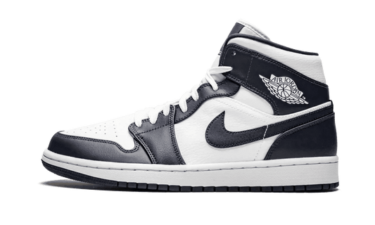 Air Jordan 1 Mid White Metallic Gold Obsidian - Prism Hype Air Jordan 1 Mid Air Jordan 1 Mid White Metallic Gold Obsidian Air Jordan 1 Mid 35.5