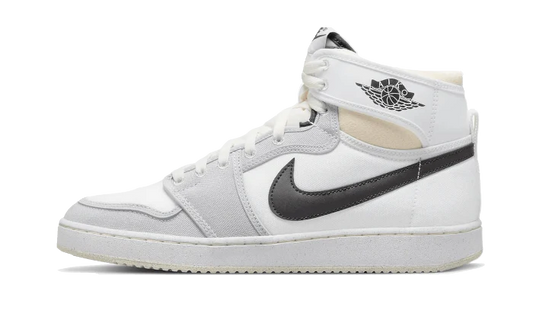 Air Jordan 1 AJKO White Black - Prism Hype Jordan 1 high OG Air Jordan 1 AJKO White Black Jordan 1 High 38.5